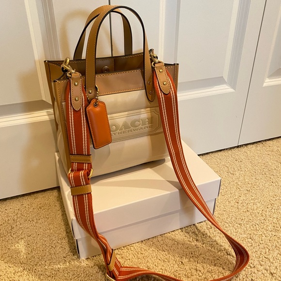 Bag - Picture 3 of 8